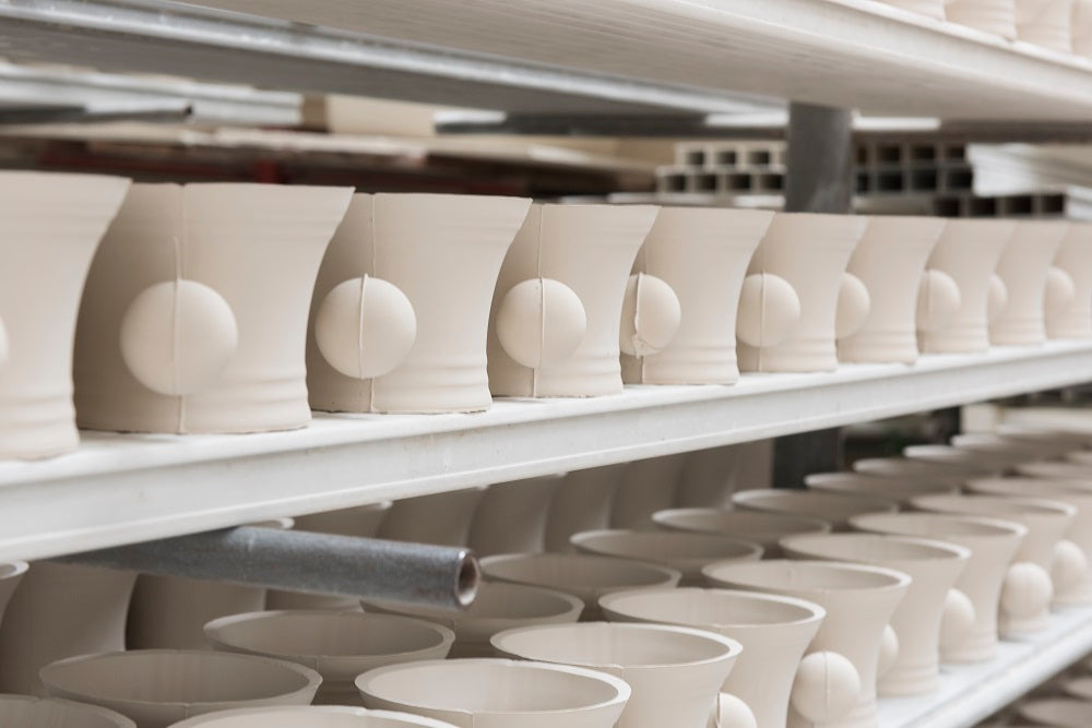 Bowl - Svört - Sápuskál með hnúð